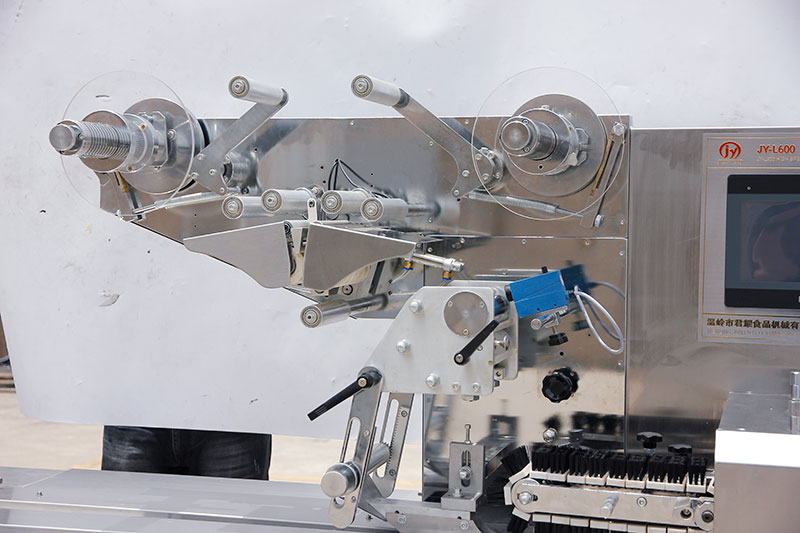 Высокоскоростная автоматическая упаковочная машина для ириски (JY-ZB1200)